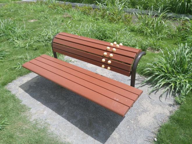 背伸ばしベンチ