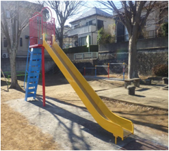 滑り台（交換後）