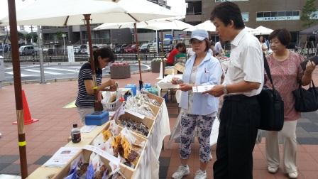 201506西口マルシェ店舗3