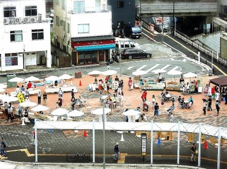 西口マルシェ2015会場1