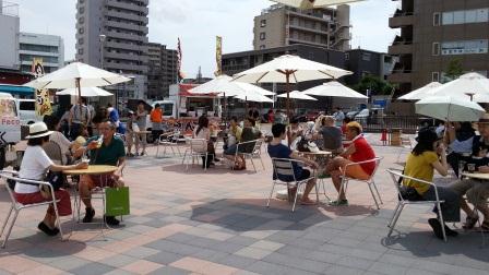 201506西口マルシェ会場2