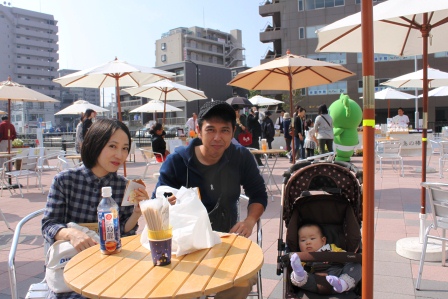 201510西口マルシェふれあい1