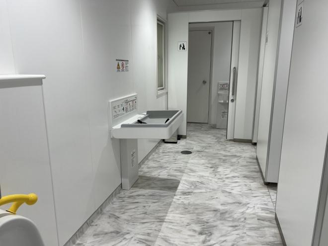 科学館トイレ2F女性2