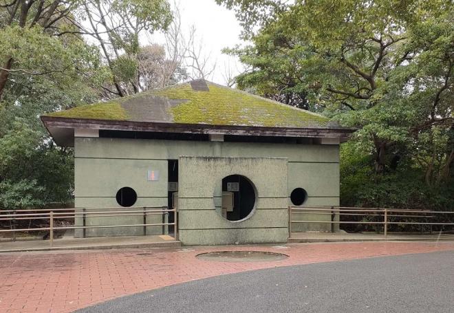 モンキーゾーントイレ外観